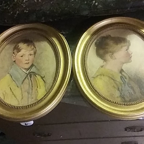 Vintage Portraits, by Richards - Picture 1 of 6